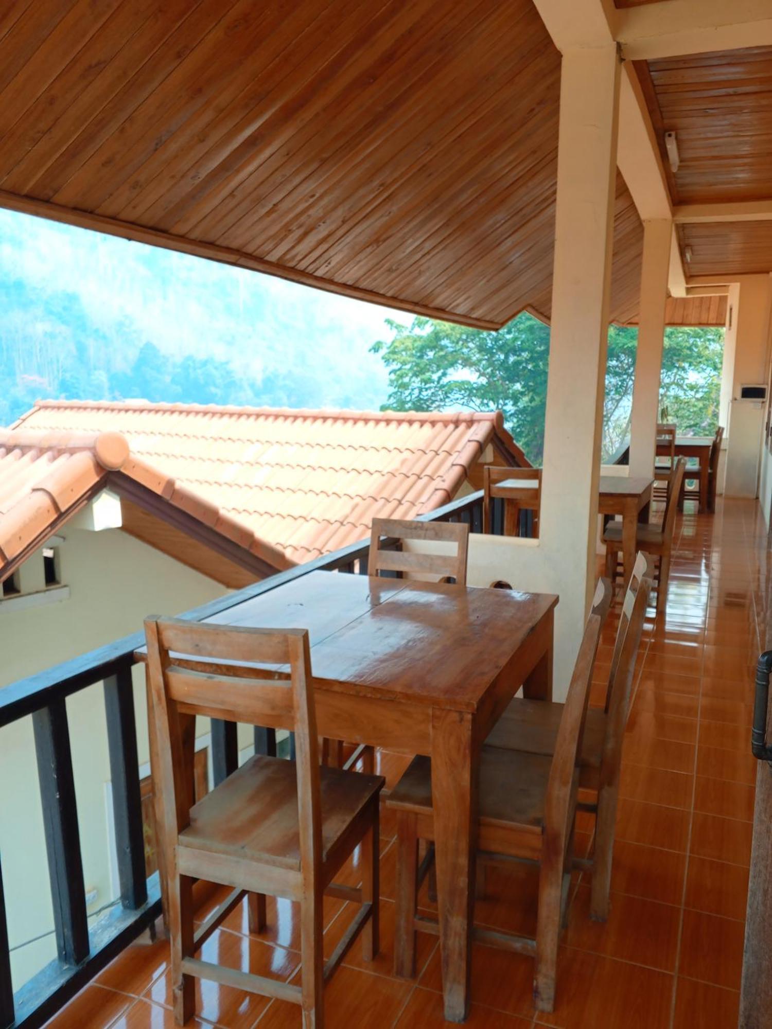 Cam U View Bungalow Hotel Nong Khiaw Luaran gambar