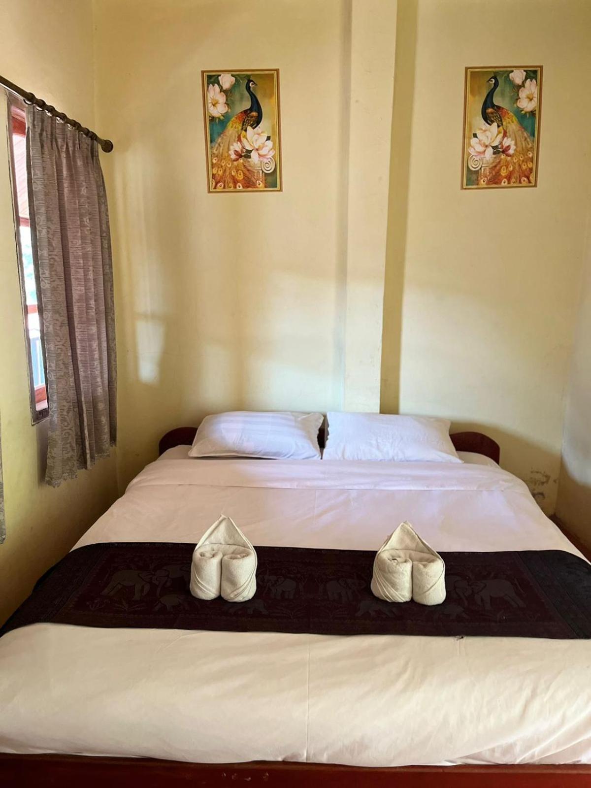 Cam U View Bungalow Hotel Nong Khiaw Luaran gambar