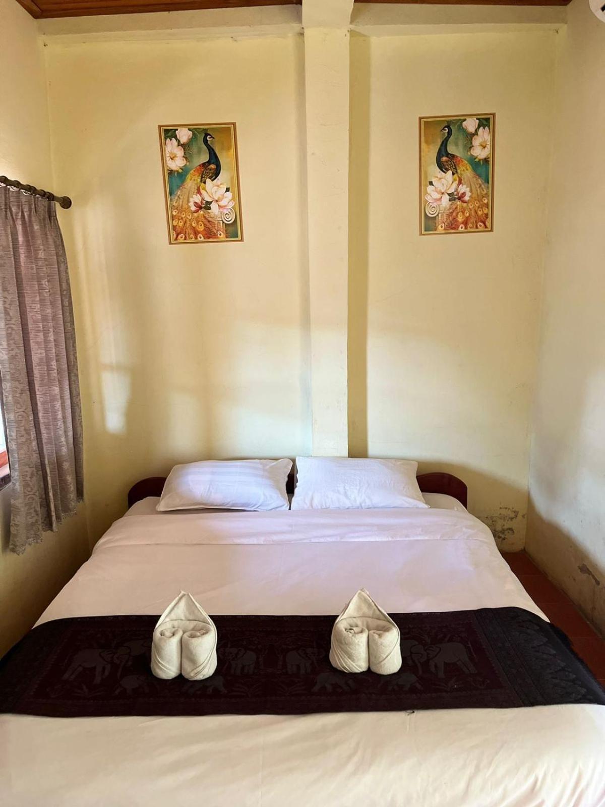 Cam U View Bungalow Hotel Nong Khiaw Luaran gambar